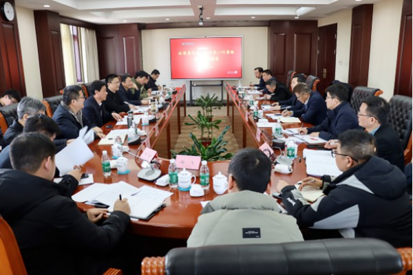 安徽省住房和城鄉(xiāng)建設(shè)廳黨組成員、副廳長(zhǎng)趙新澤到海螺考察調(diào)研 （對(duì)外發(fā)布）(1)149